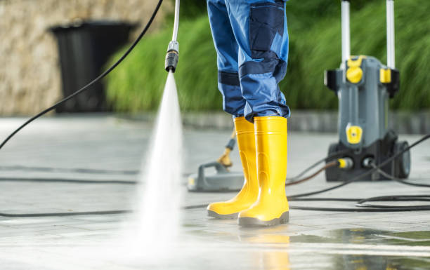 Best Residential Pressure Washing Services  in Willow Creek, CA